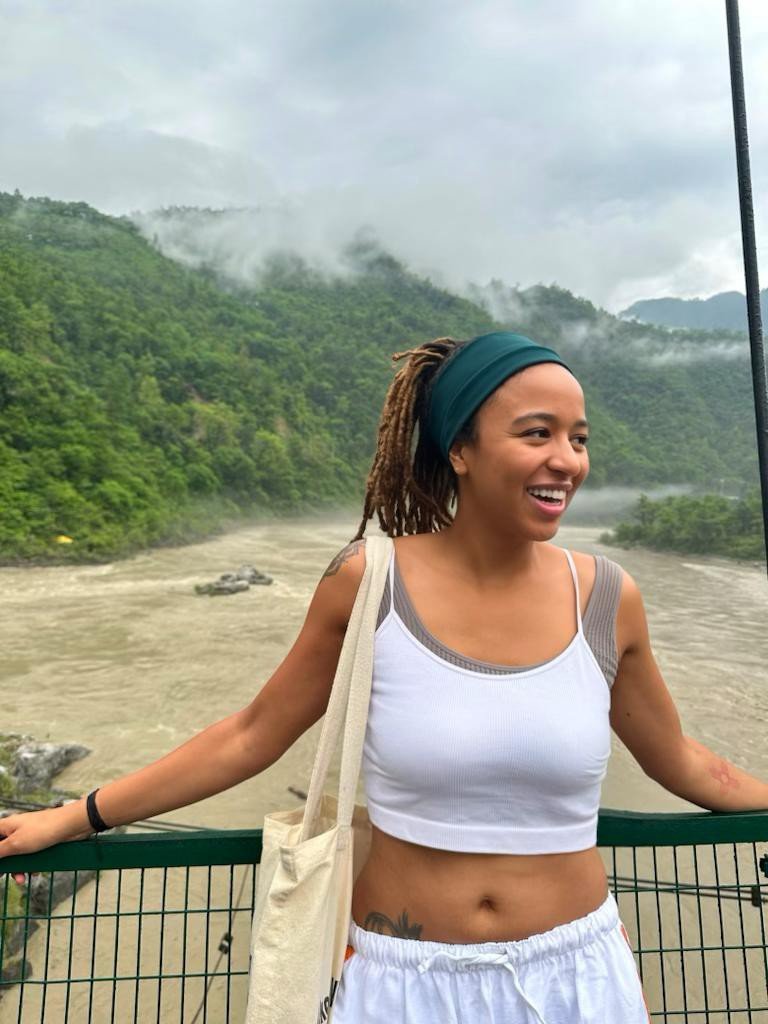 200 Hour Yoga Teacher Training In rishikesh